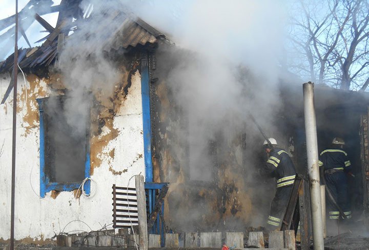 У Сошникові вщент згоріла людська домівка