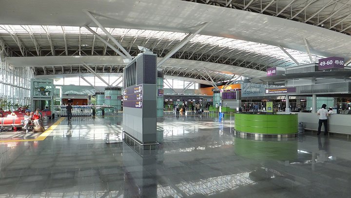 В аеропорту "Бориспіль" прикордонники затримали громадянина України, який намагався спровокувати конфліктну ситуацію