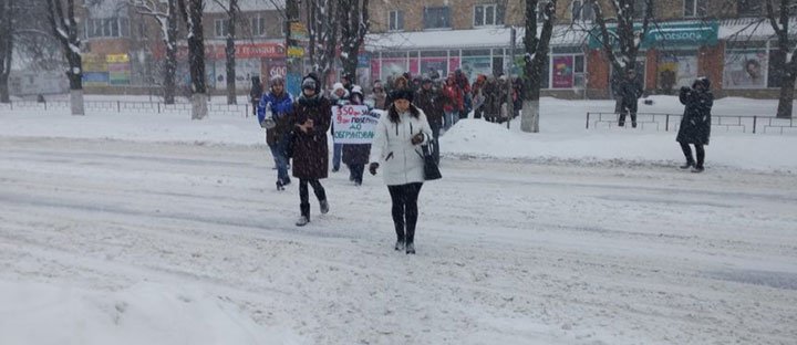 У Броварах люди перекривали вулицю вимагаючи знизити ціну на проїзд