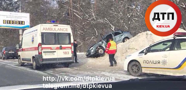 Іще одна ДТП на Бориспільській трасі: Деу вилетів з дороги, загинула людина