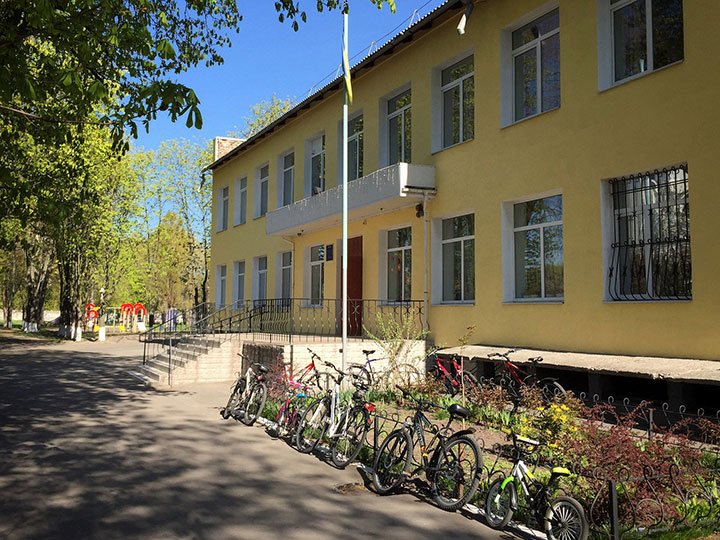 Щоб створити нове,  необхідно мислити  по-новому