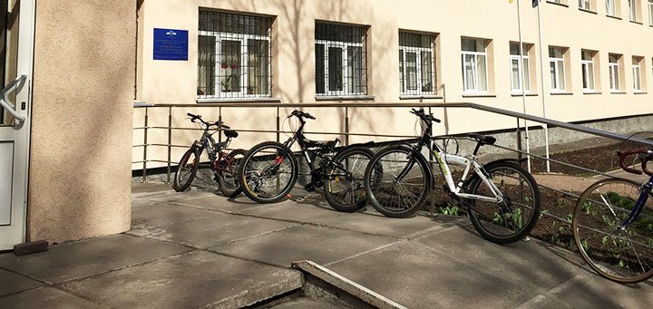 Щоб створити нове,  необхідно мислити  по-новому