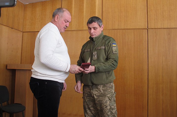 Годунку і Хамракулову «ні»,  а вода по повній
