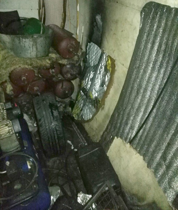 На території одного з шиномонтажів Броварів вибухнув балон з газом На території одного з шиномонтажів Броварів вибухнув балон з газом