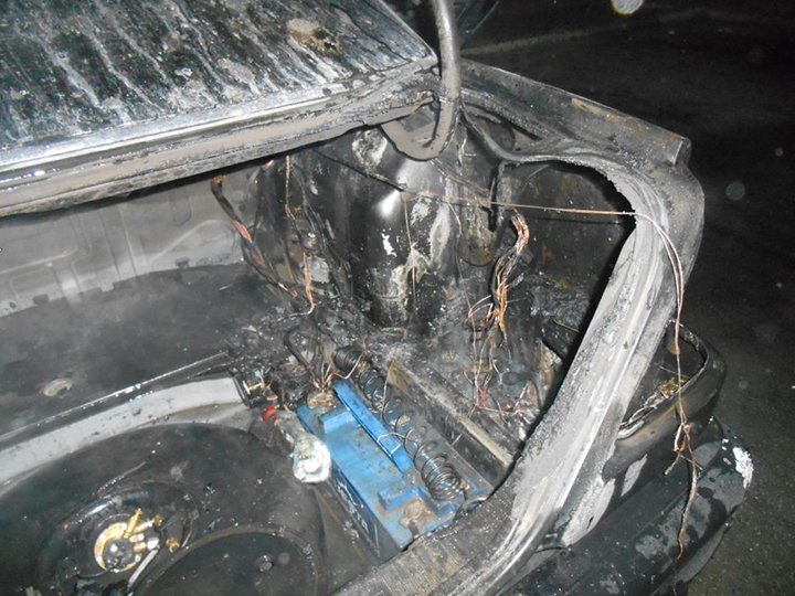 У Борисполі на стоянці згорів автомобіль У Борисполі на стоянці згорів автомобіль
