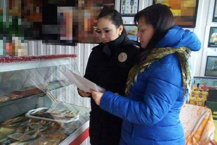 На Київщині поліцейські виявили більше 20 фактів продажу алкоголю та тютюнових виробів неповнолітнім