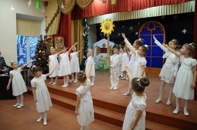 Вихованці творчих колективів Борисполя дарували колядки воїнам АТО