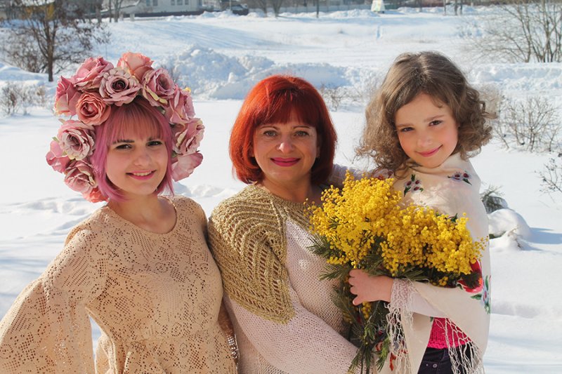 Українки: берегині, воїни, подруги, просто жінки