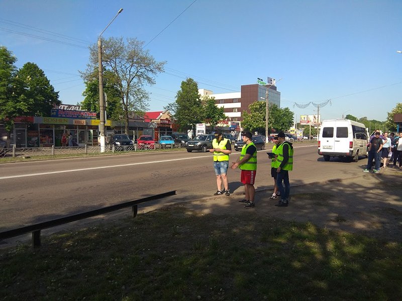 Дивні перевірки на дорогах Борисполя Дивні перевірки на дорогах Борисполя