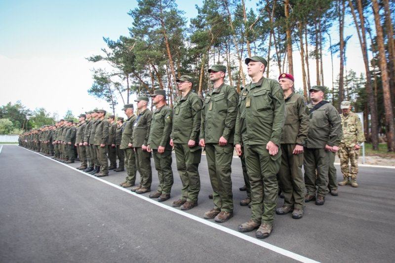 У с. Старе військовослужбовці України та Канади розпочали спільні навчання
