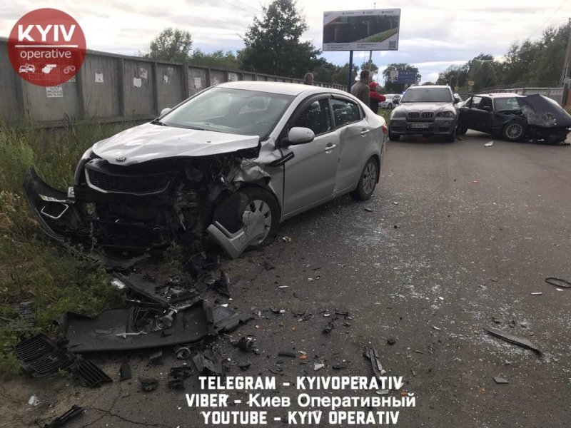 У Бориспільському районі сталася серйозна потрійна ДТП