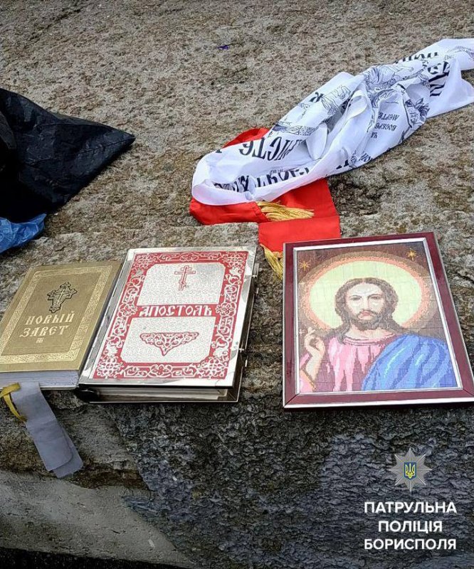 Патрульні Борисполя затримали чоловіка, який обікрав церкву