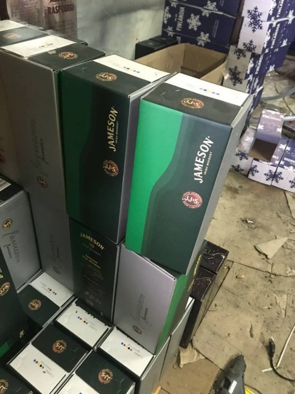 У Бориспільському районі виявили цех із виготовлення контрафактного алкоголю