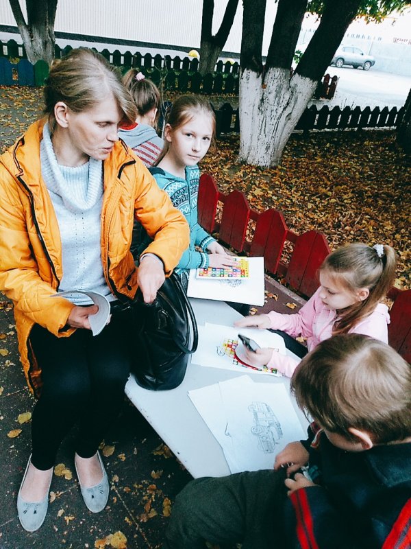 Із Донецька — до Борисполя: як багатодітна мати-одиначка Надія Тюленєва втекла від війни та обживається в новому місті «з нуля» Із Донецька — до Борисполя: як багатодітна мати-одиначка Надія Тюленєва втекла від війни та обживається в новому місті «з нуля»