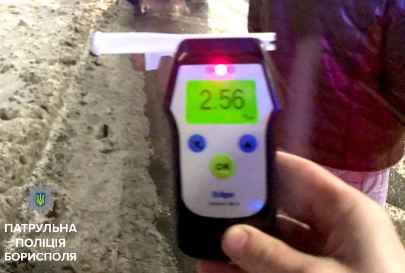 Патрульні Борисполя затримали водія, який вчинив ДТП та втік з місця події