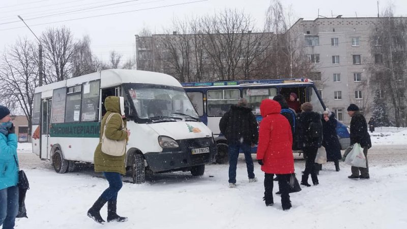 У Борисполі в ДТП потрапило дві маршрутки