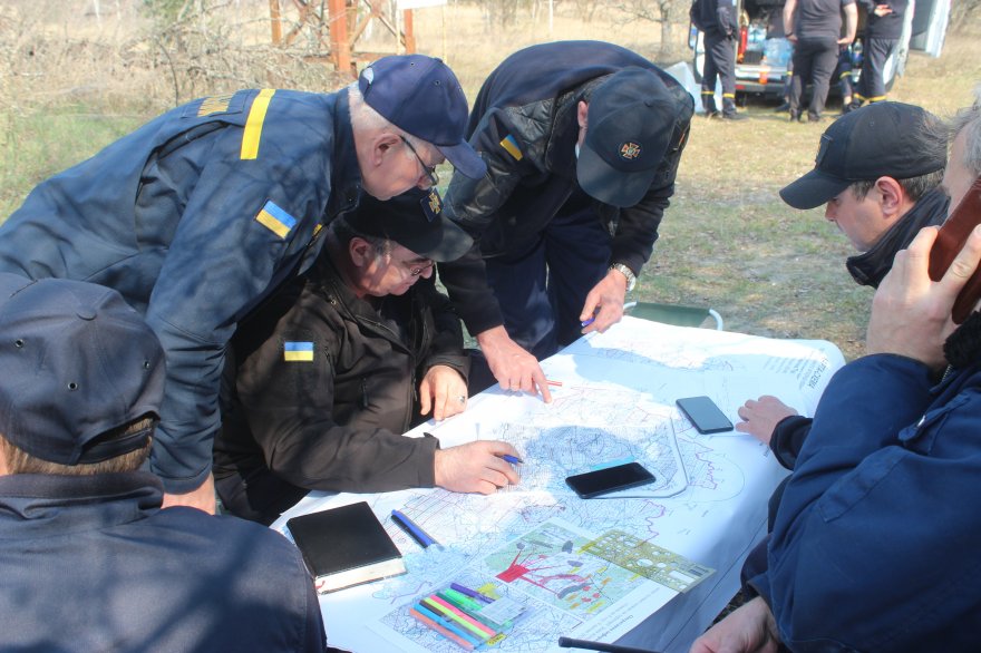 У Чорнобильській зоні досі тривають пожежі (фото, відео)