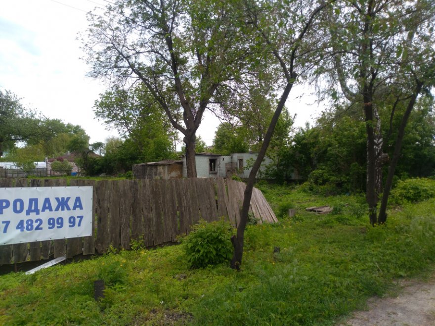 Нічийний смітник за 300 м від вулиці Київський Шлях