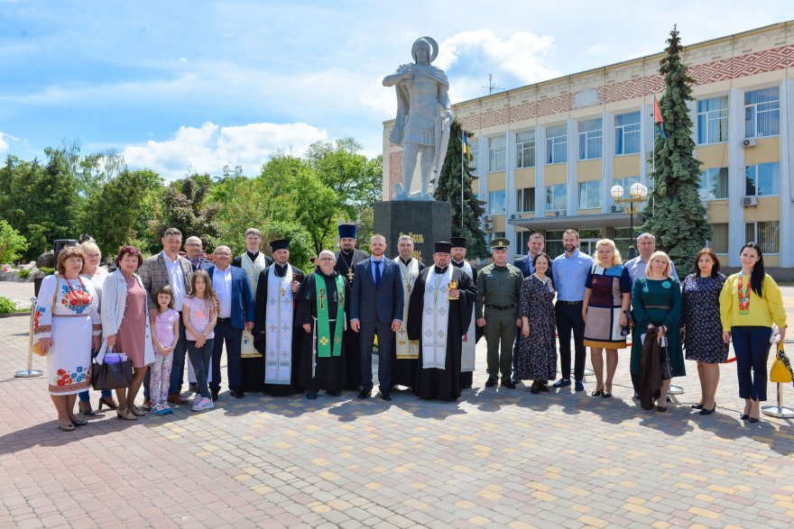 Святий князь Борис вітає гостей Борисполя Святий князь Борис вітає гостей Борисполя
