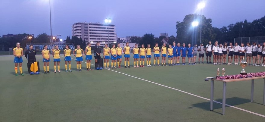  Жіноча збірна України U-18 з хокею на траві посіла перше місце!