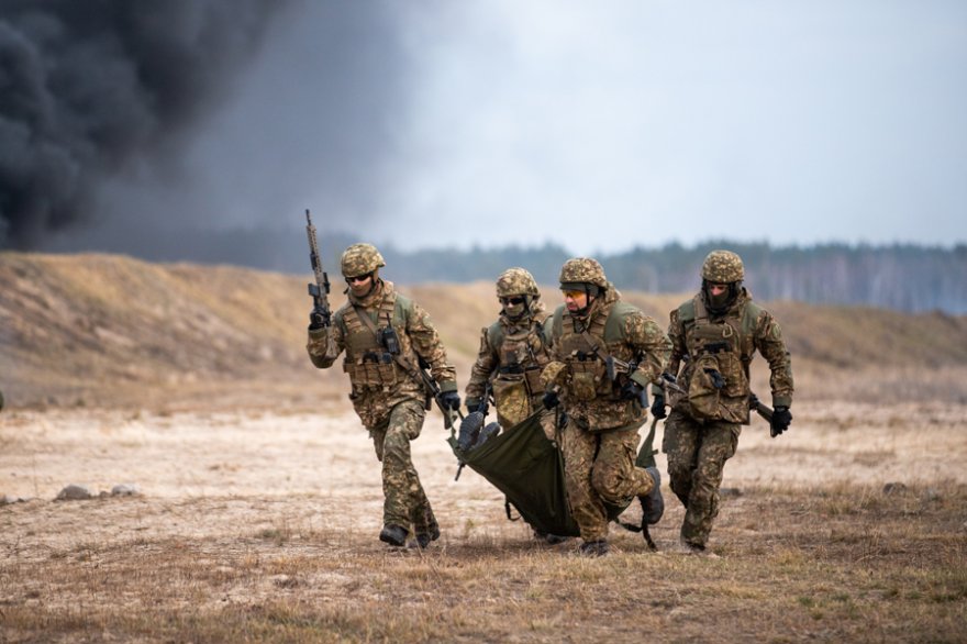 Військові аташе та іноземні дипломати відвідали Міжнародний центр підготовки підрозділів Нацгвардії (відео)