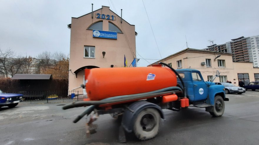 Бориспіль, як і вся Київська область, наразі знаходиться у «червоній» карантинній зоні. 