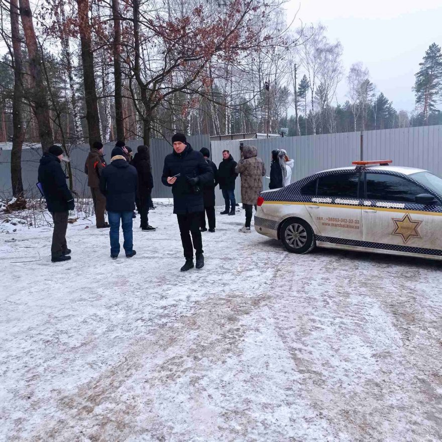 Будівництво «Нової пошти» в Пролісках призупинилось через вирубку дерев Будівництво «Нової пошти» в Пролісках призупинилось через вирубку дерев