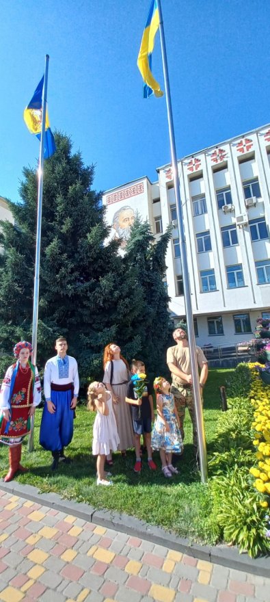 Бориспіль відзначив День Української Державності в перерві між повітряними тривогами