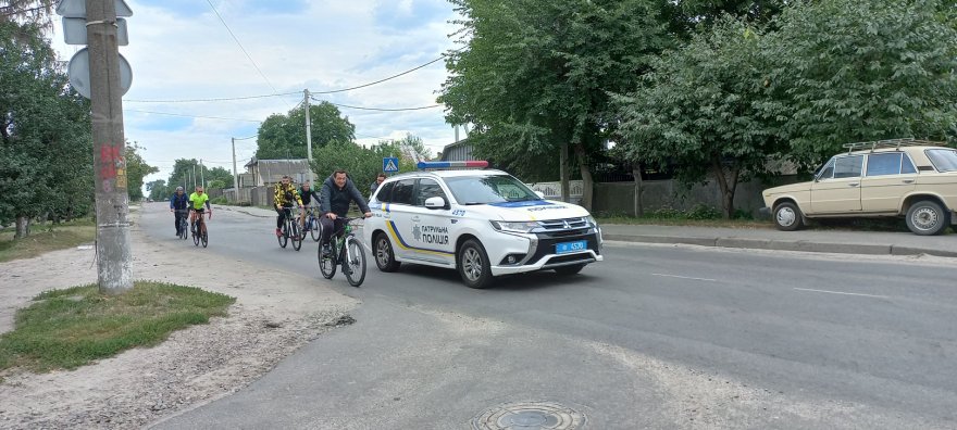 Крутимо педалі — підтримуємо захисника України Крутимо педалі — підтримуємо захисника України