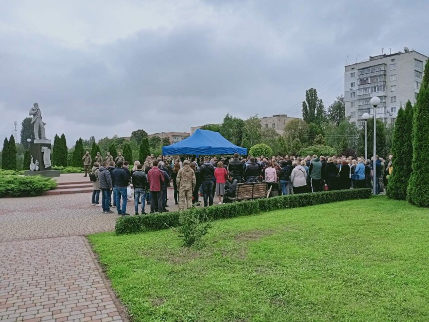 Бориспіль попрощався ще з одним загиблим героєм Бориспіль попрощався ще з одним загиблим героєм