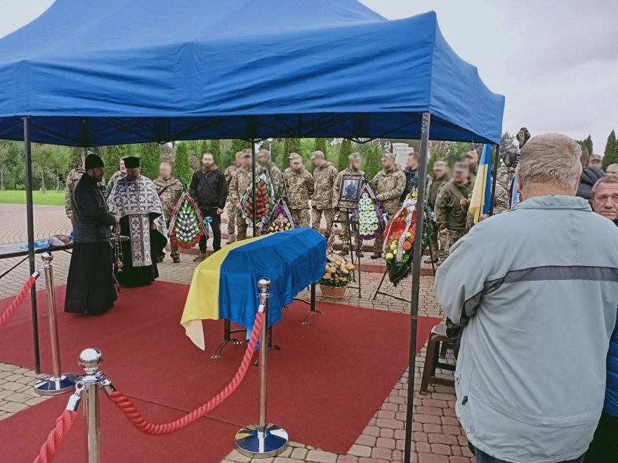 Бориспіль попрощався ще з одним загиблим героєм Бориспіль попрощався ще з одним загиблим героєм