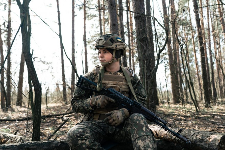 «Якщо ви народилися вільними у вільній країні ви повинні берегти це»: історія офіцера Нацгвардії, який в перші дні війни обороняв Київ «Якщо ви народилися вільними у вільній країні ви повинні берегти це»: історія офіцера Нацгвардії, який в перші дні війни обороняв Київ