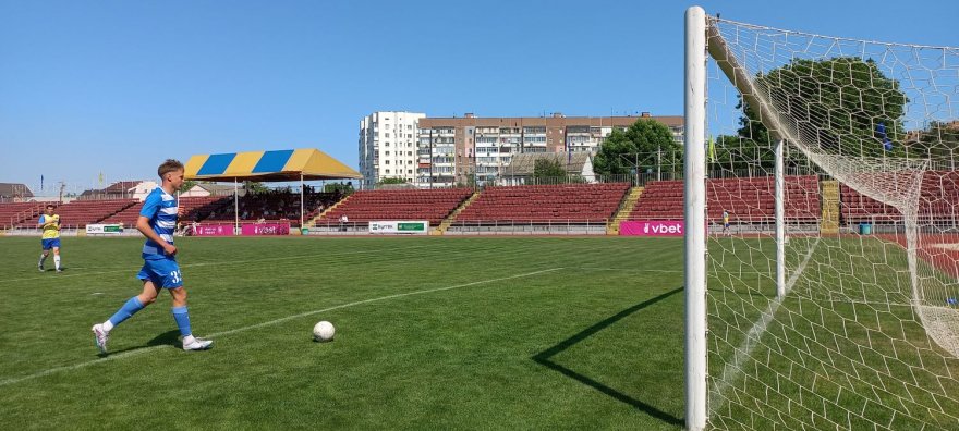 ФК «Маестро» та футбольна збірна громади Борисполя — дорослі пристрасті заради посмішок дітей