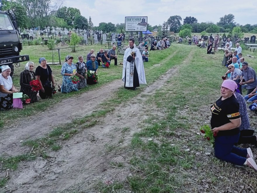 Громада провела в останній шлях Володимира Дем’яненка Громада провела в останній шлях Володимира Дем’яненка