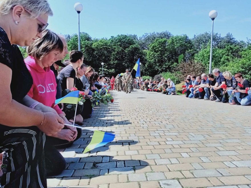 Бориспіль провів в останній шлях пілота Дмитра Кривенка Бориспіль провів в останній шлях пілота Дмитра Кривенка