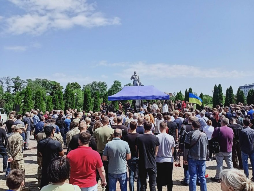 Бориспіль провів в останній шлях пілота Дмитра Кривенка Бориспіль провів в останній шлях пілота Дмитра Кривенка