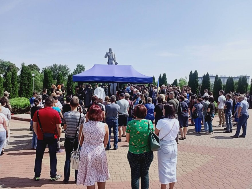Бориспіль провів в останній шлях Олександра Руденко Бориспіль провів в останній шлях Олександра Руденко
