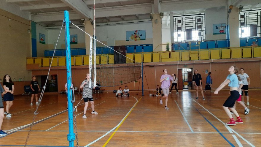 Тренер із волейболу Марія Віцюк: 50 років тренерської роботи в ДЮСШ Тренер із волейболу Марія Віцюк: 50 років тренерської роботи в ДЮСШ