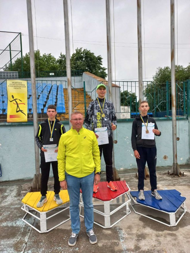 Легкоатлетичні будні бориспільських юних спортсменів