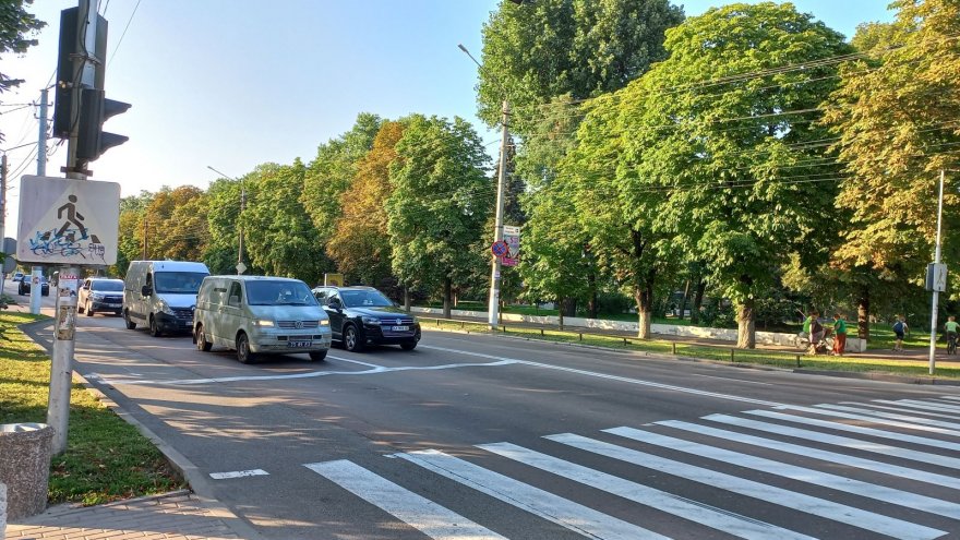 Коли у Борисполі  замінять дорожні  знаки-невидимки