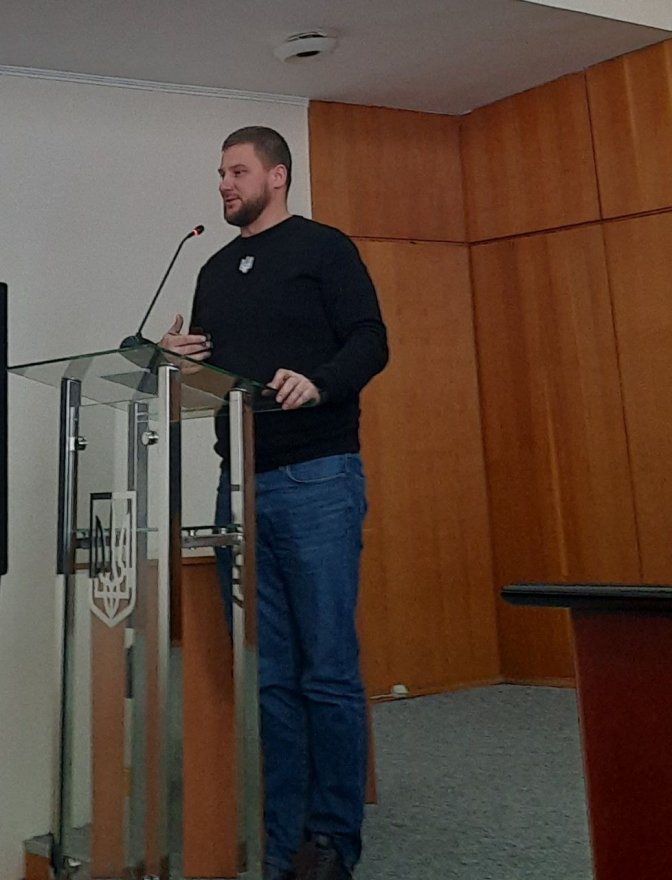 Депутати звільнили Віталія Горкуна та Миколу Корніяку Депутати звільнили Віталія Горкуна та Миколу Корніяку