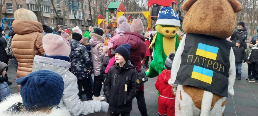 Новорічне свято для дітей на окрузі від Ігоря Шалімова (відео)