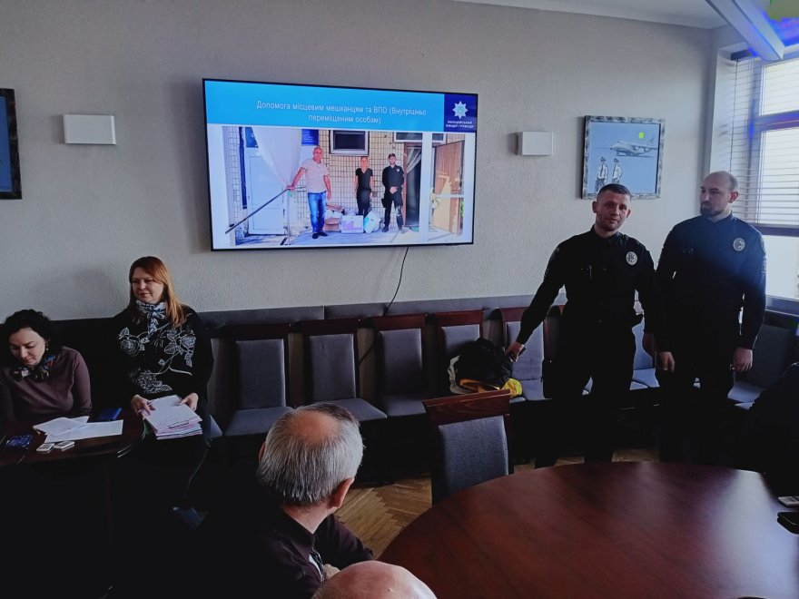 Поліцейські офіцери громади відзвітували про роботу за рік Поліцейські офіцери громади відзвітували про роботу за рік