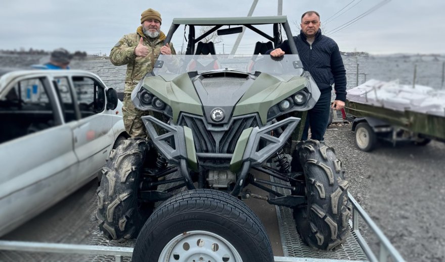 Бійці ЗСУ отримали від Владислава Байчаса квадрацикл та багі Бійці ЗСУ отримали від Владислава Байчаса квадрацикл та багі