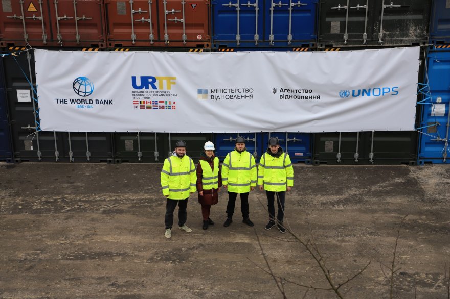 Перші 12 модульних мостів від проєкту Світового банку вже в Україні Перші 12 модульних мостів від проєкту Світового банку вже в Україні