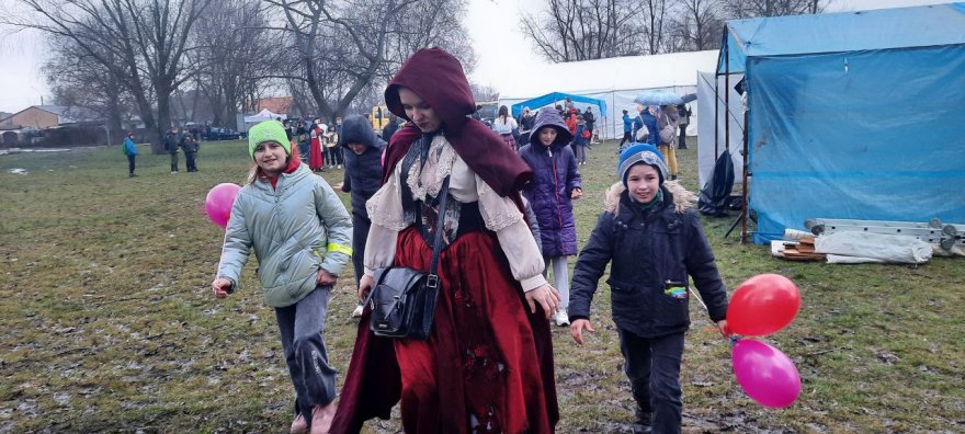 «Допоможемо захисникам разом»: свято для дітей та благодійний збір на медичне обладнання, що рятує життя воїнів