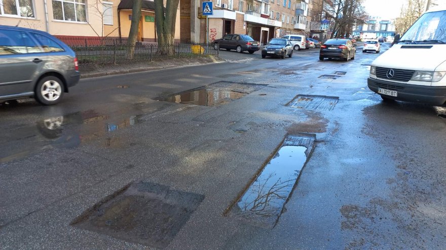 Вулицю Шевченка вже латають, наступна Європейська