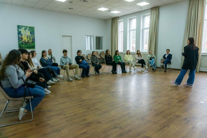 Як живе молодь Борисполя: активності, спорт та дозвілля Як живе молодь Борисполя: активності, спорт та дозвілля