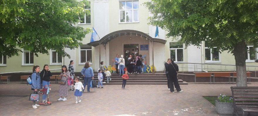 Творчість, навчання, волонтерство:  будинок дитячої та юнацької творчості «Дивоцвіт»