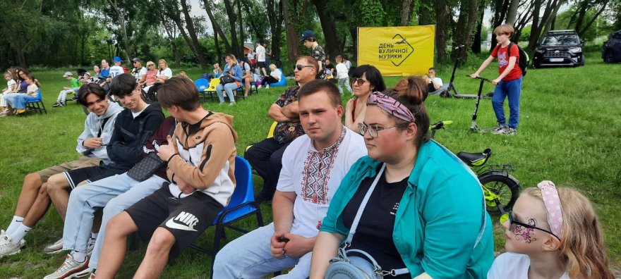 18 травня відбувся Благодійний день вуличної музики на Олесницькому озері 18 травня відбувся Благодійний день вуличної музики на Олесницькому озері